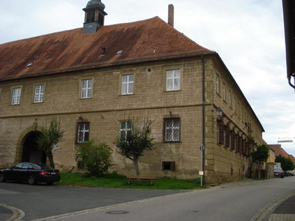 Ferienwohnung Troeppner Kolitzheim Екстериор снимка